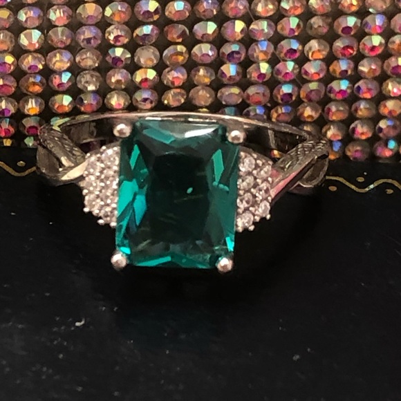 NWOT Sterling Silver Created Emerald Cut Paraiba Tourmaline Ring - Picture 5 of 10